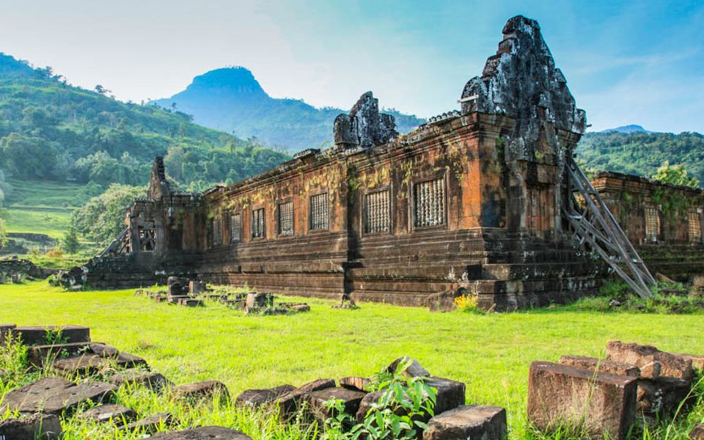 des temples au Laos