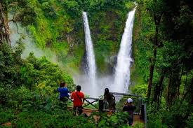 cascade de Tad Fane Laos