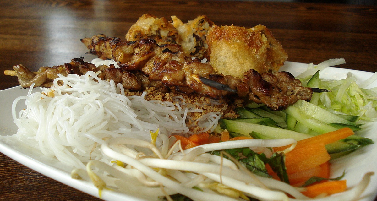 Bún chả, l’âme grillée de Hanoi