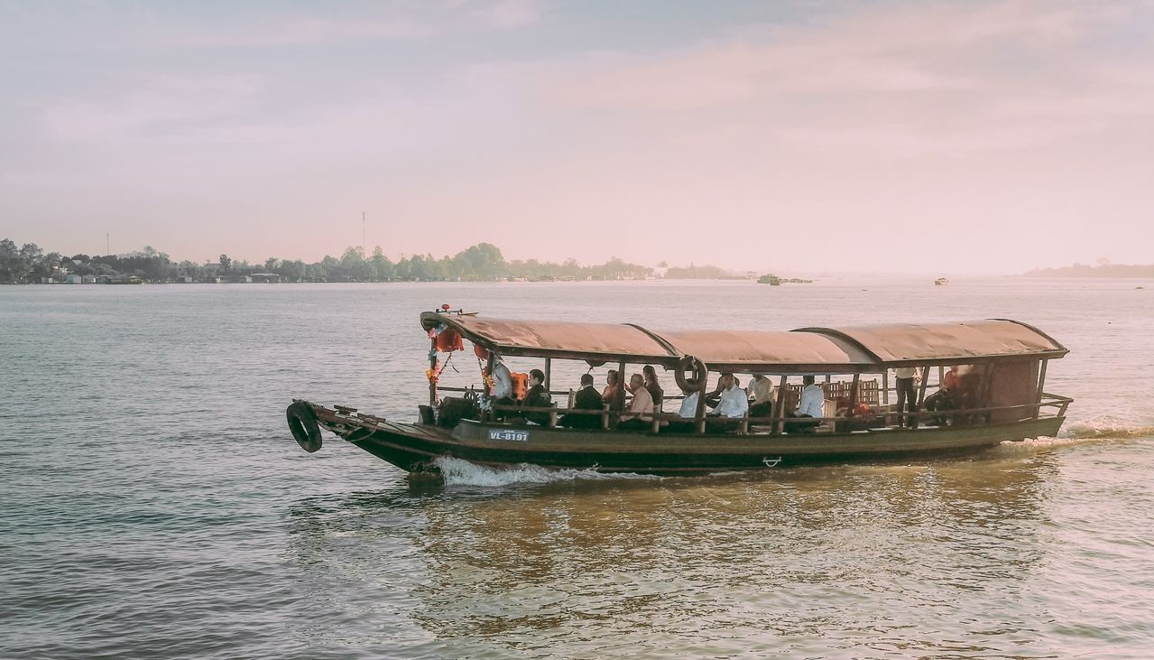 bateau traditionnel sur le Mekong