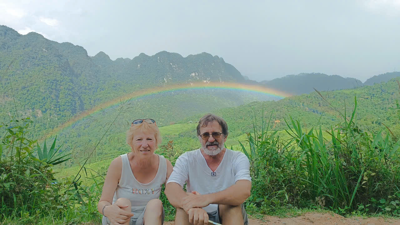 Moment agréable du groupe francais au nord Vietnam