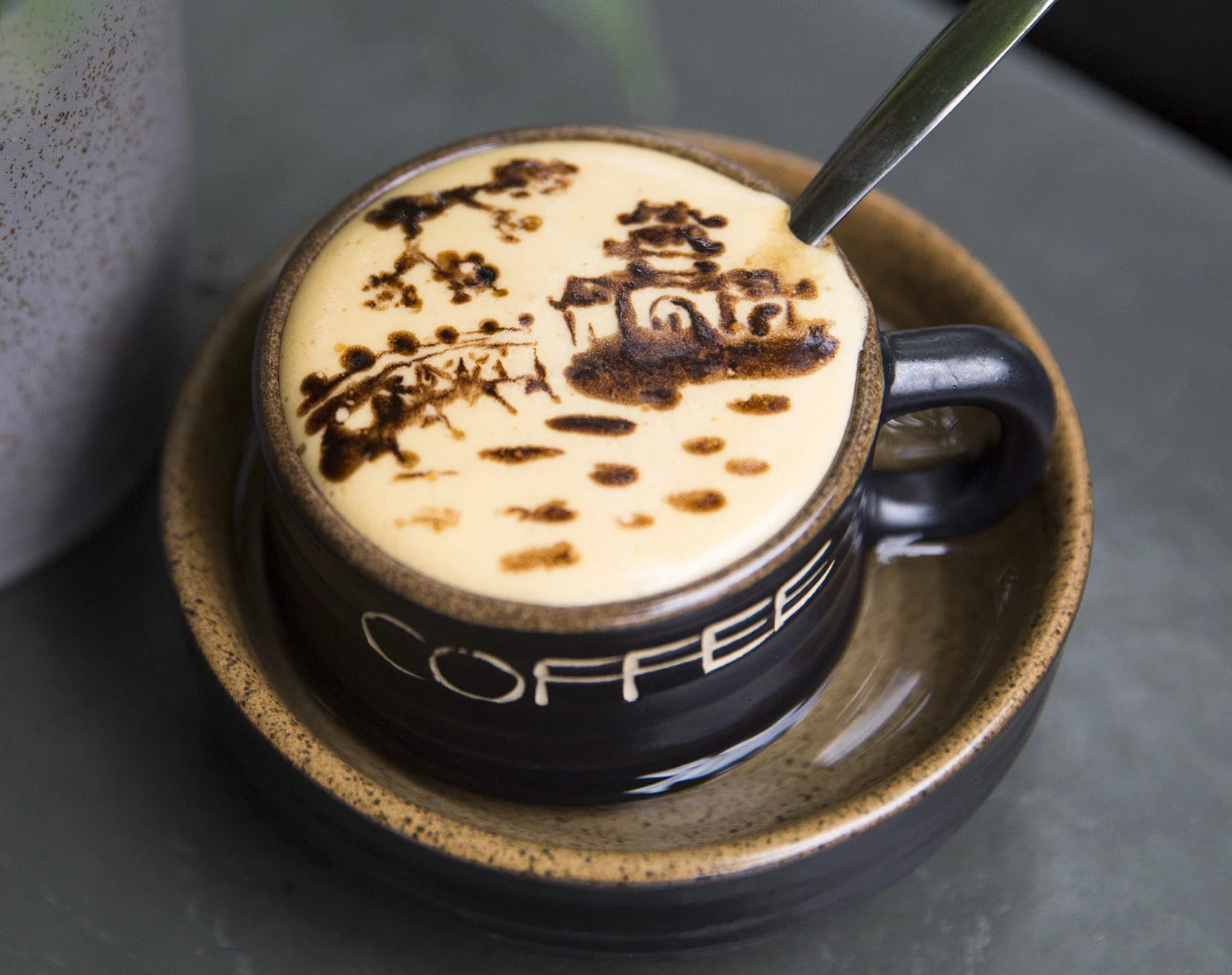 Le café aux œufs, une boisson irrésistible.