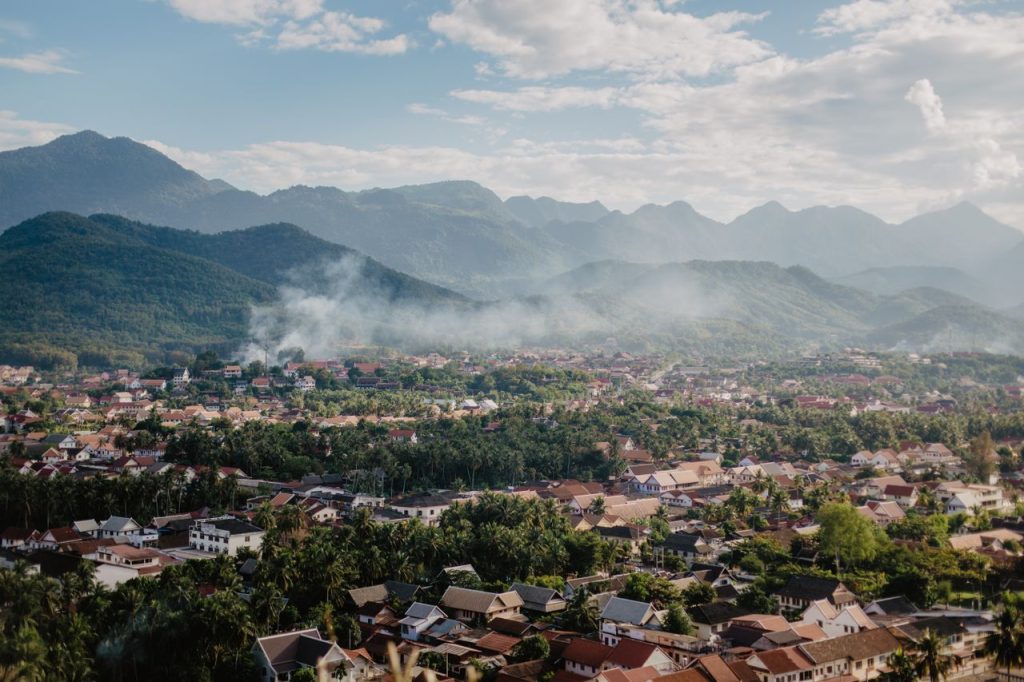 Mont Phou Si à Luang Prabang : ascension, temples, vue et conseils de visite