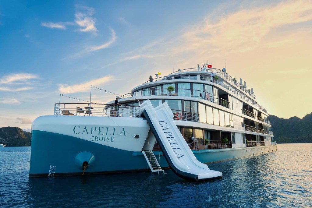 Capella Cruise baie d'halong