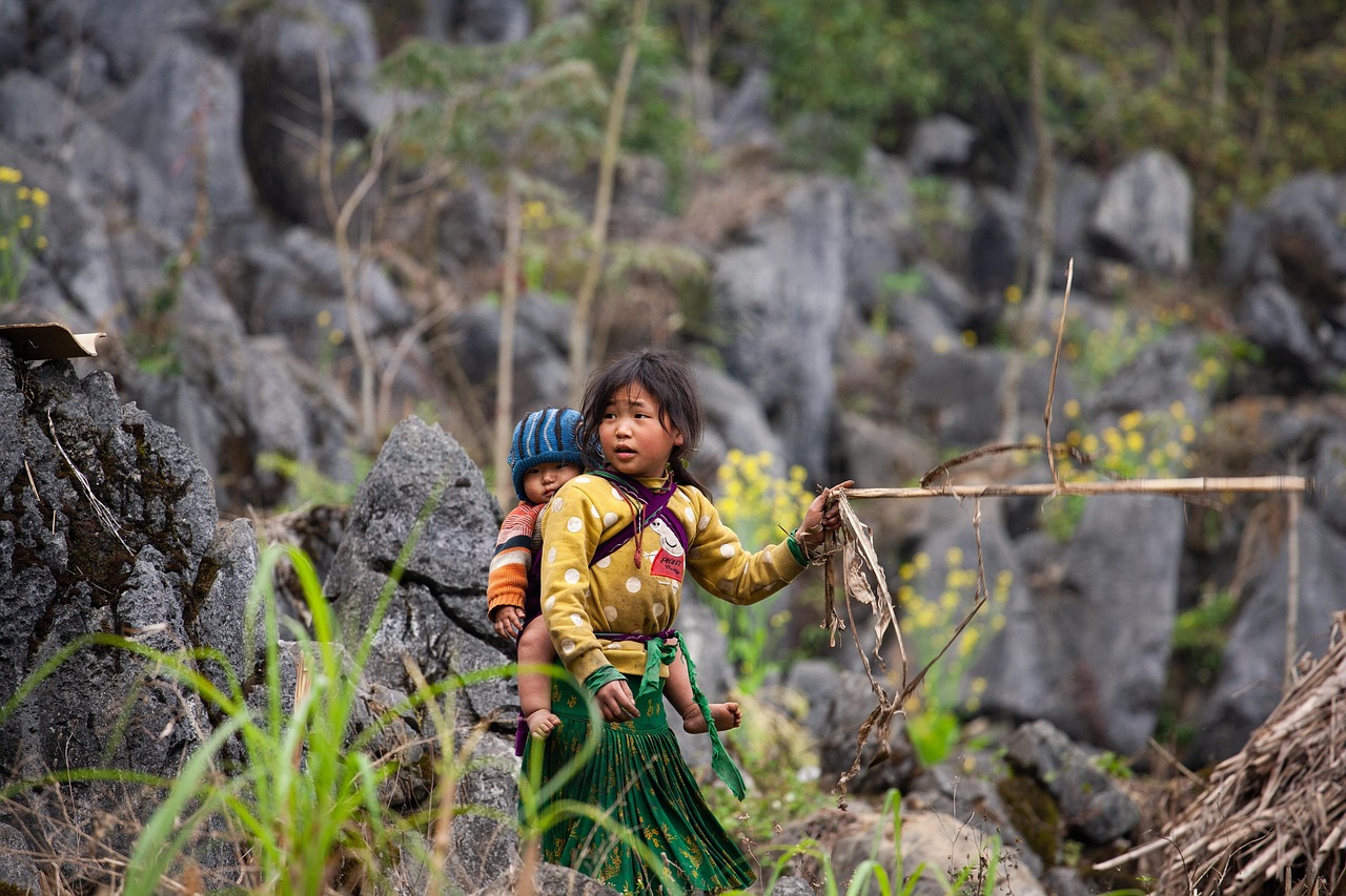 Hmong en costume traditionnel au nord du Vietnam