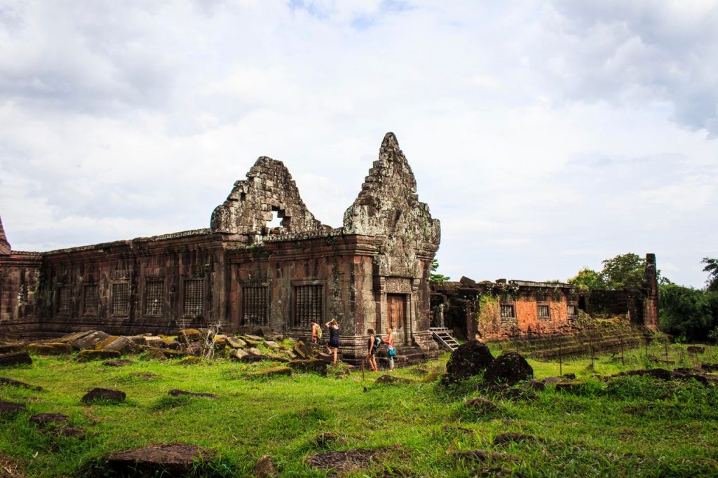 Vat Phou au Laos : sur les traces d’un temple khmer entre montagne sacrée et Mékong