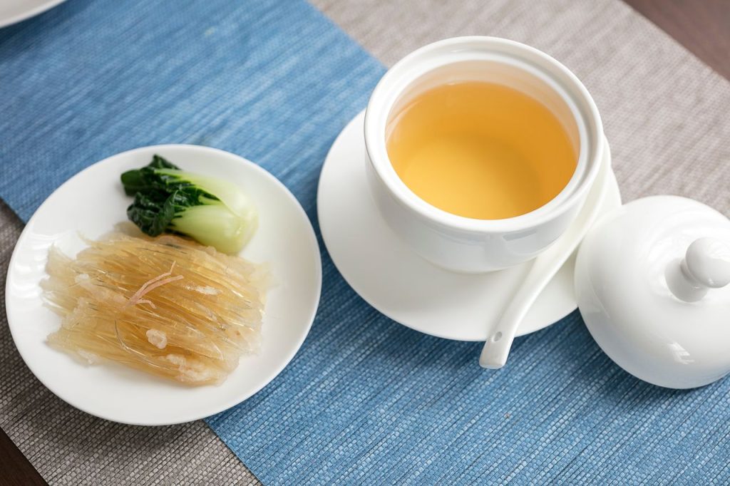 Le nid d’hirondelle au Vietnam : un mets d’exception entre santé et gastronomie