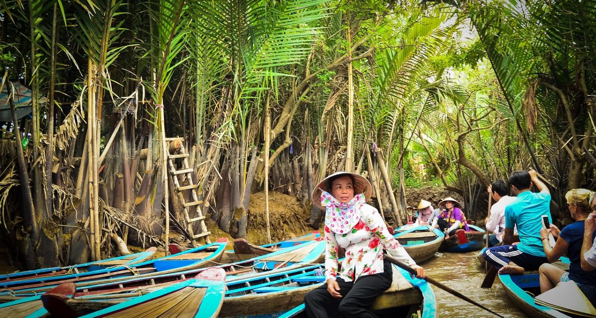 Balade en barque dans le delta du Mékong au Vietnam