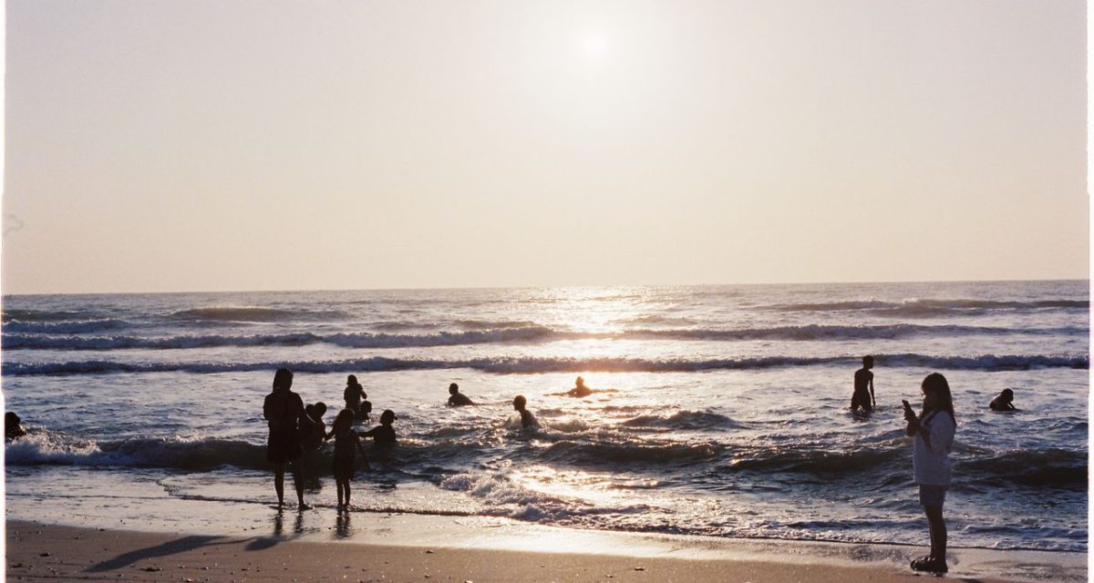 Coucher de soleil sur la plage de Mũi Né