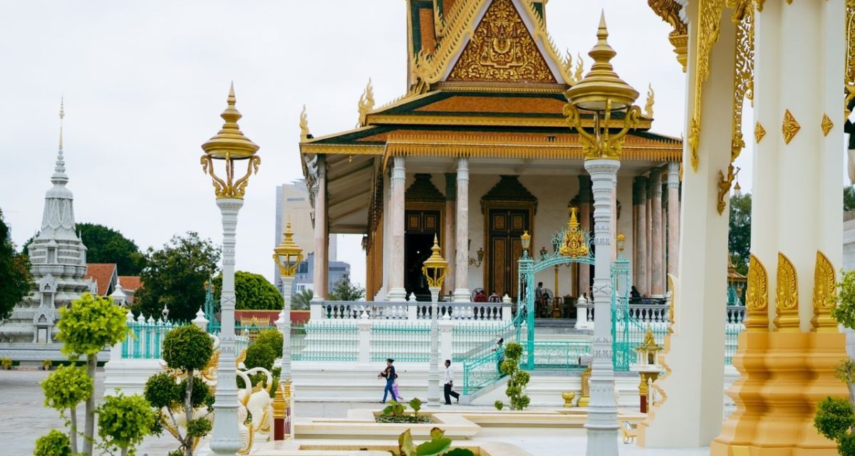 Palais Royal de Phnom Penh avec une architecture ornée