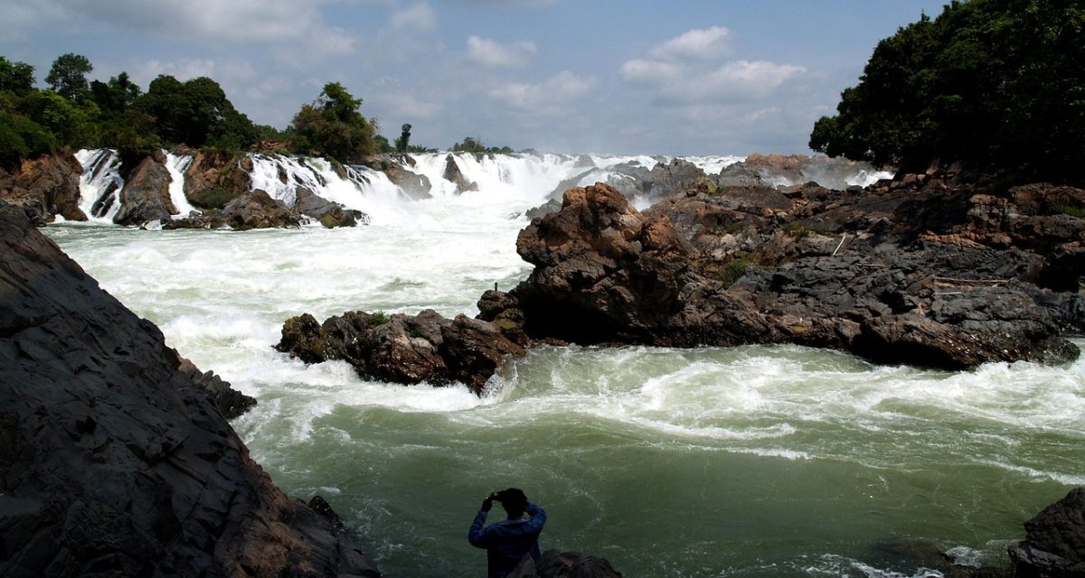 Rapides dans l’archipel des 4 000 îles au Laos