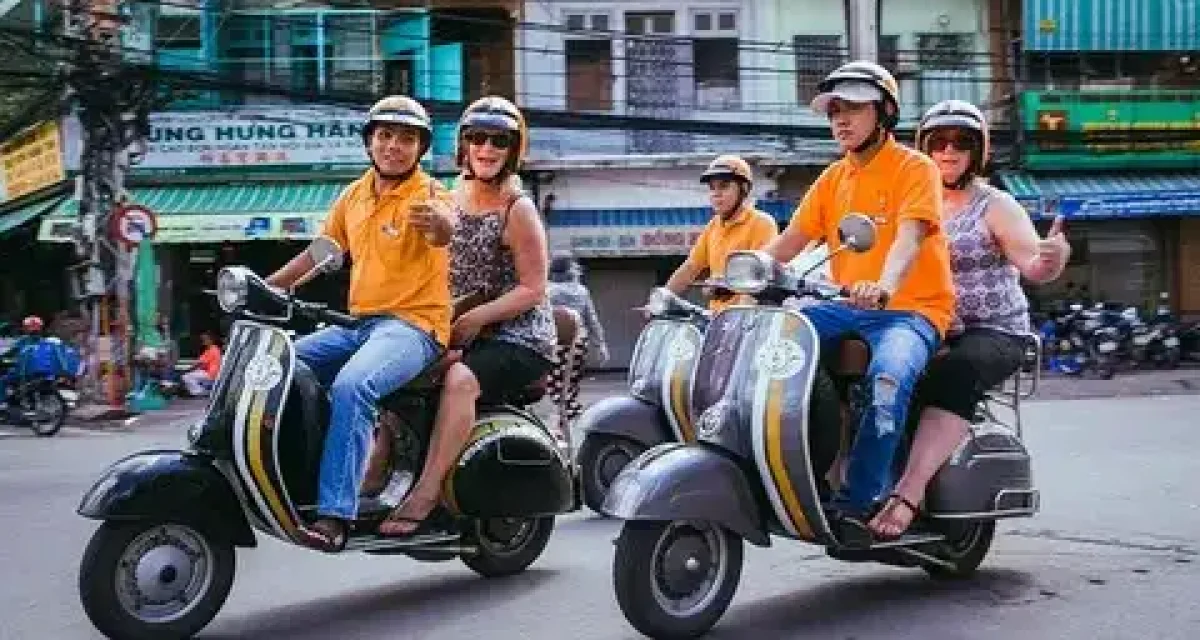 Sai-gon-Vespa