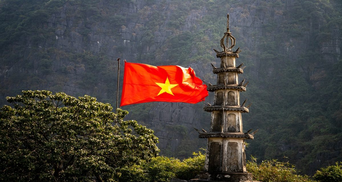 évolution du drapeau vietnam