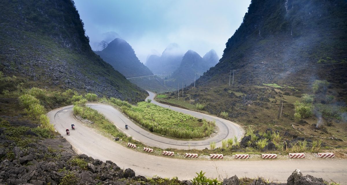 route de montagne à Hà Giang
